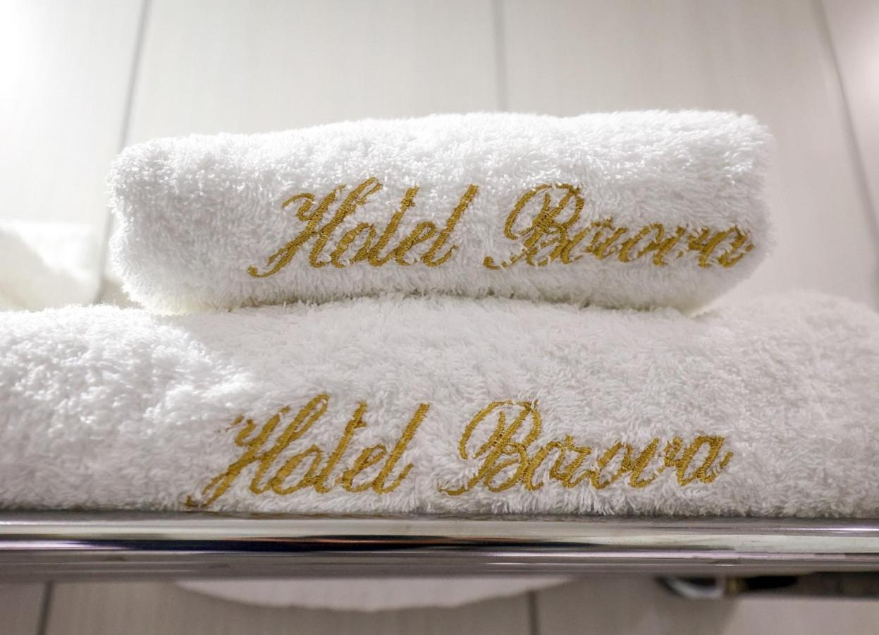 Christi'S Hotel Borova Korça Exteriör bild